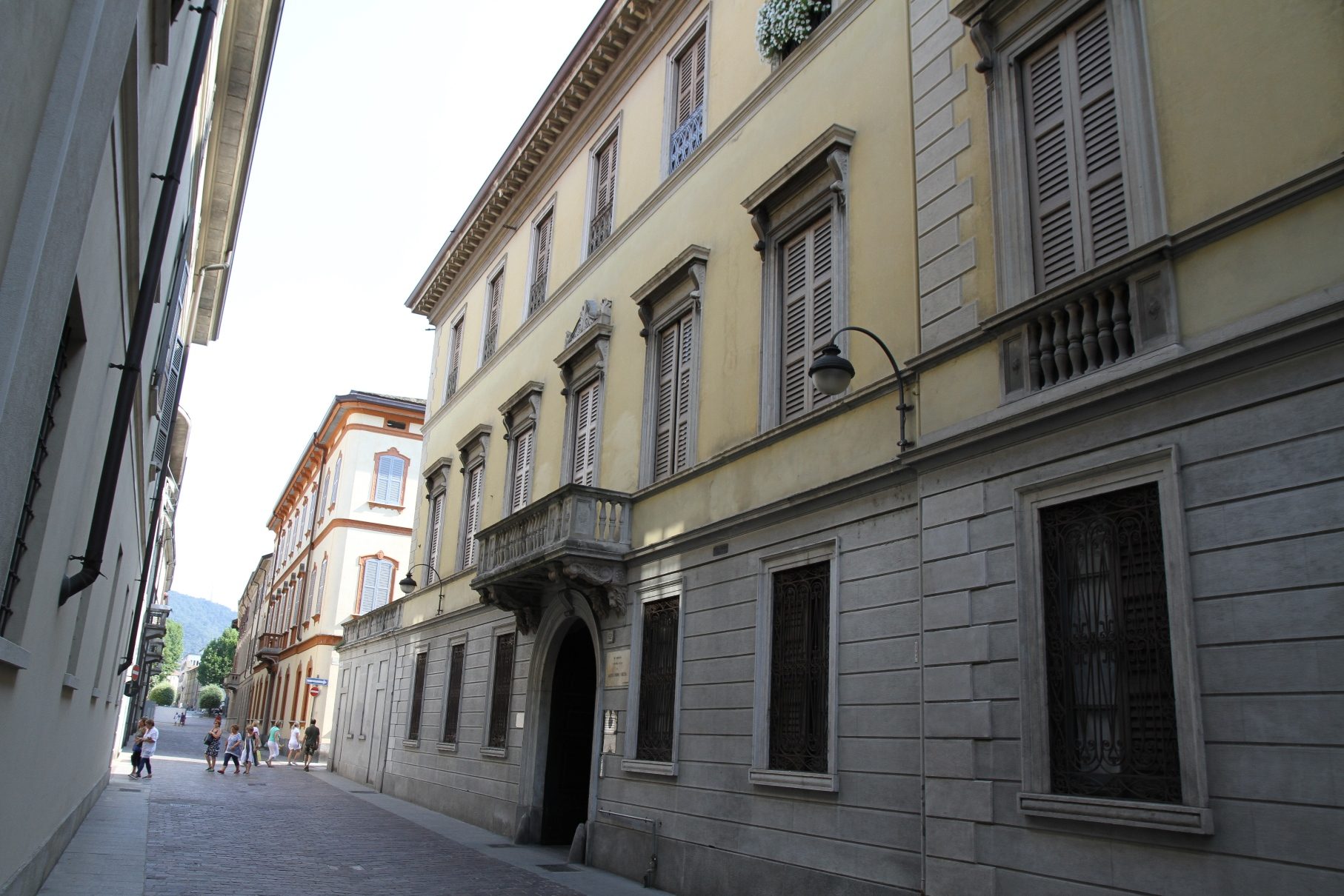 Alessandro Volta's birthplace, Como - 02.JPG